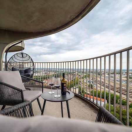 Hotel Tower I 26Th Floor I Boxspring I Nespresso Augsburg Exterior foto